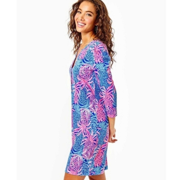 Lilly Pulitzer Vibrant Blue and Pink Pineapple Print Dress SZ M - Picture 1 of 5